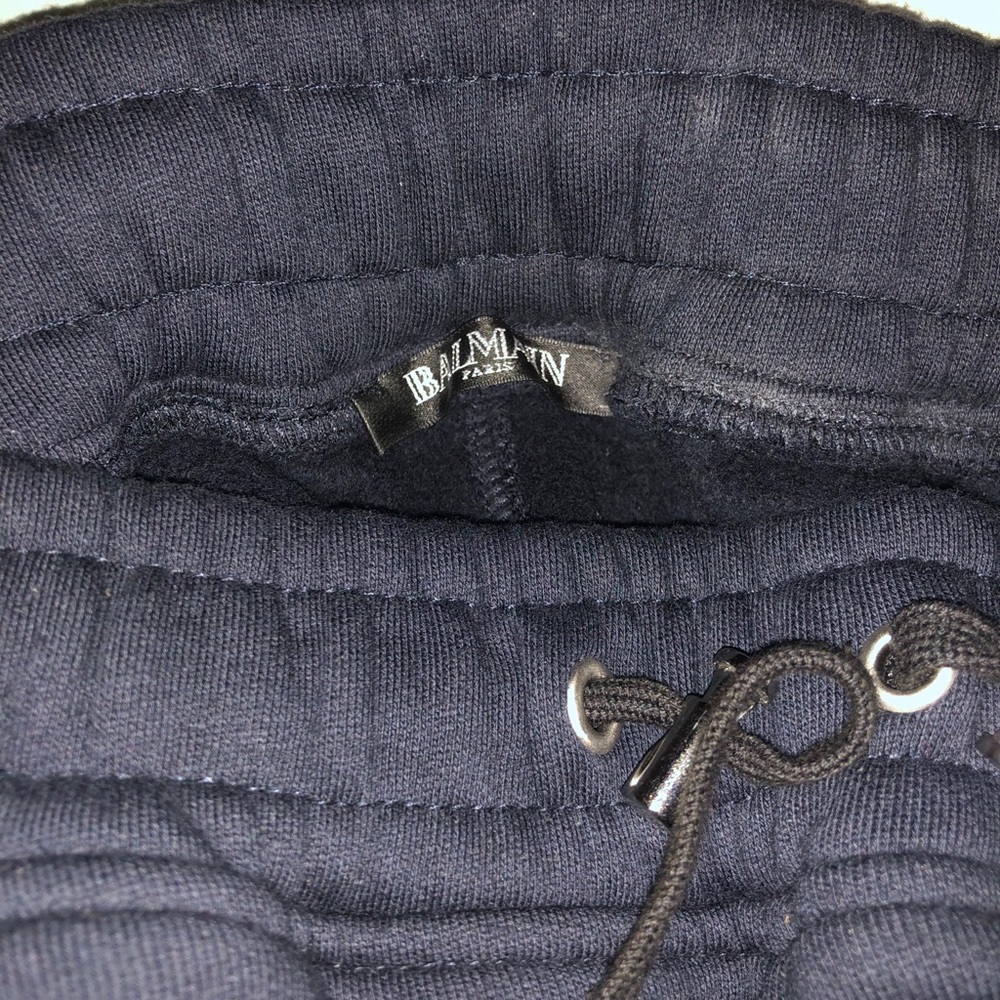 Men’s balmain sweatpants new without tags size l